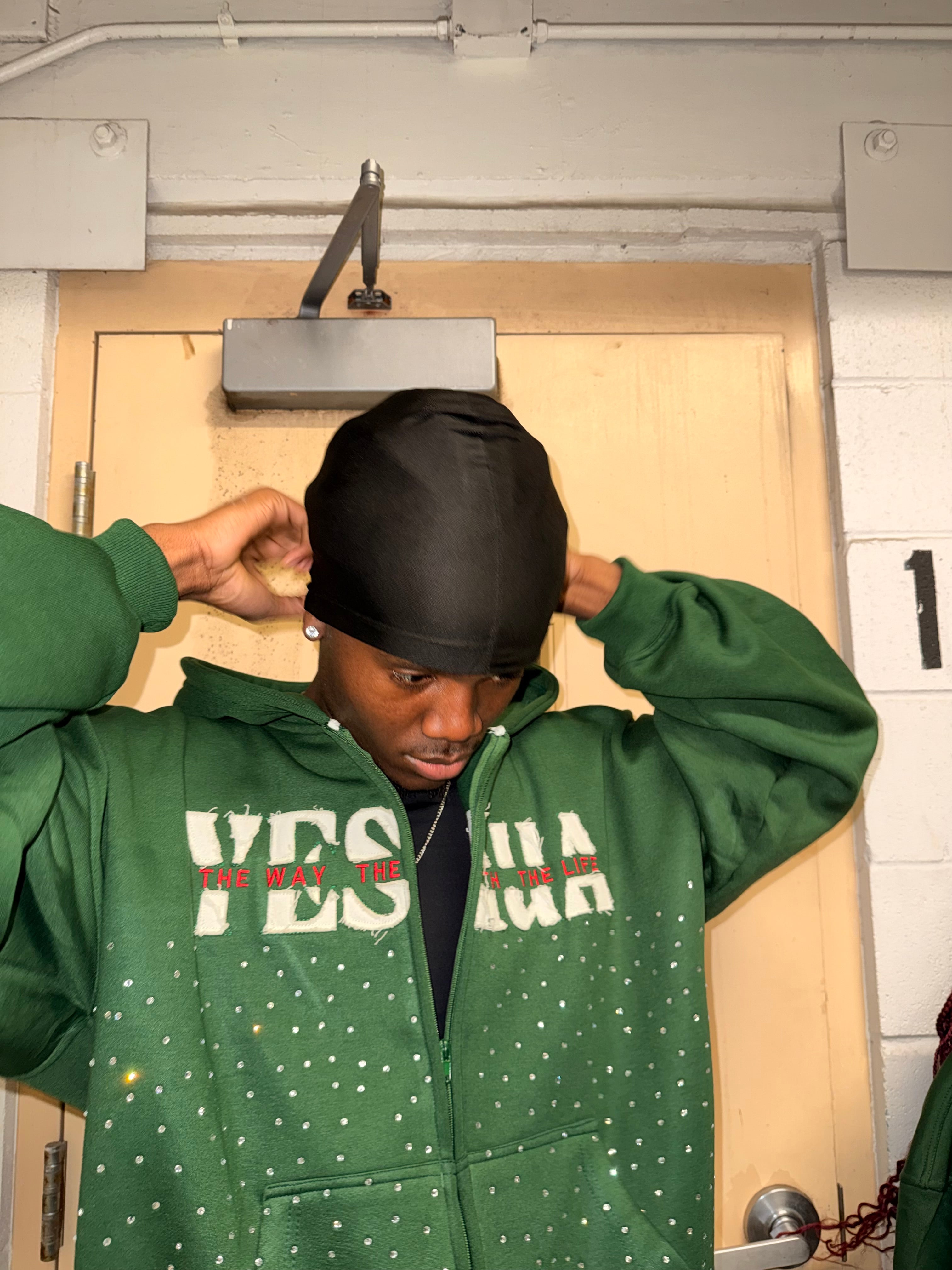 SINAE’S YESHUA MEN HOODIE